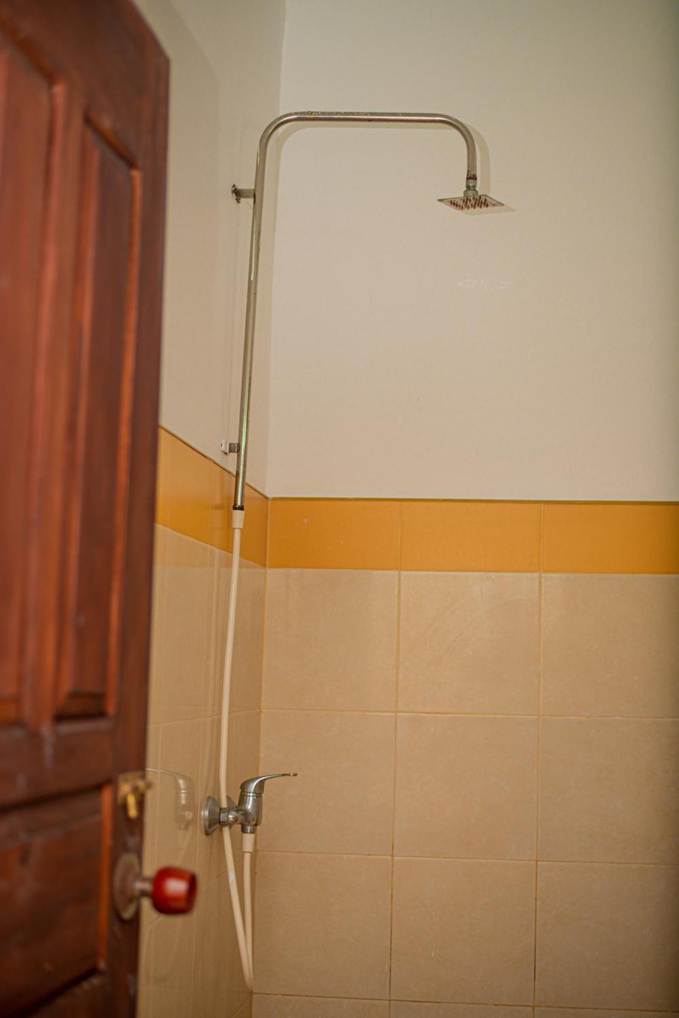 Sundowners Guesthouse Хиккадува Номер фото